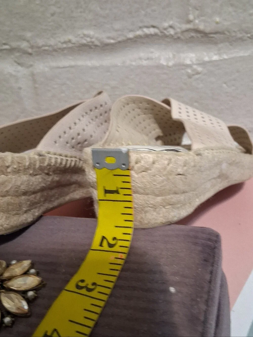 Dolce‎ Vita Cream Perforated Crossband Espadrille Sandals Leather 8.5 Platform